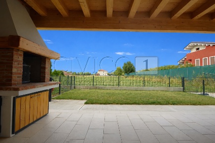 Foto Villa bifamiliare in Via Ponte 56, Castegnero Ponte Di Castegnero