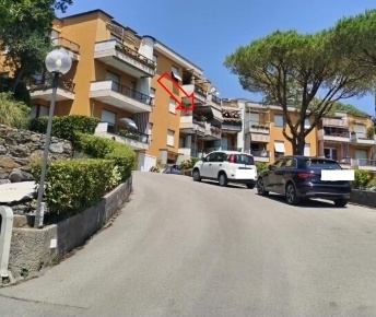 Foto Appartamento in Via dei Lauri 14, Rapallo Centro - Interno Ferrovia