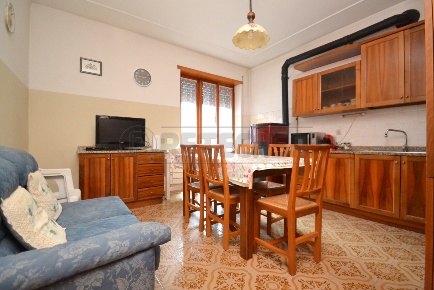 Foto Appartamento a Recoaro Terme di 152 m² con 7 locali in vendita