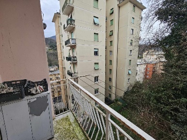 Foto Appartamento in Via Alcide De Gasperi 20, Campomorone Centro di 77 m²