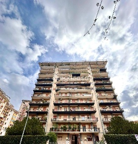 Foto Appartamento in Via Cristofaro Scobar, Palermo Noce di 122 m²