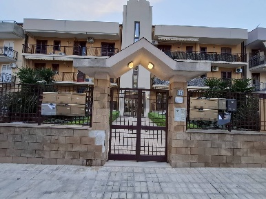 Foto Appartamento in Via Leonardo Sciascia 13, Floridia di 121 m²