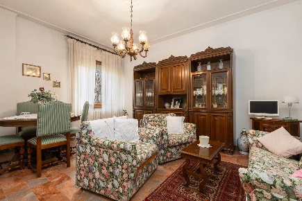 Foto Appartamento a Poggibonsi Gracciano, Selvamaggio, Belvedere di 100 m²