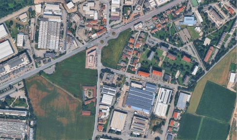 Foto Appartamento in Via Manzoni, Beinasco Centro di 85 m² con 5 locali