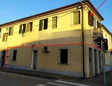 Foto Appartamento in Via Garzara, Borgo Veneto Saletto di 84 m² all'asta