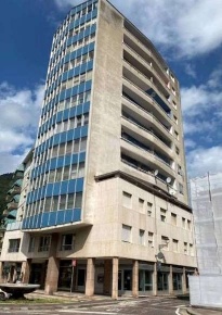 Foto Appartamento in Via Zanardelli, Sarezzo Centro di 139 m² con 8 locali