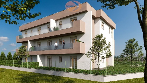 Foto Appartamento in * Via G. Garibaldi, Besana in Brianza Centro di 80 m²