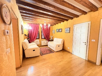 Foto Appartamento a Venezia Santi Apostoli - San Canciano di 85 m²