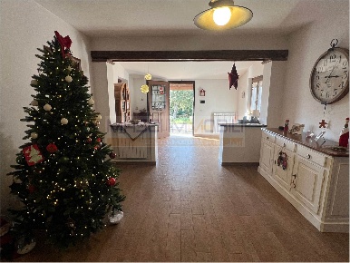 Foto Villa unifamiliare in Via Flaminia Km 43.300, Faleria di 155 m²