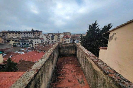 Foto Appartamento a Firenze Campo di Marte di 105 m² con 5 locali