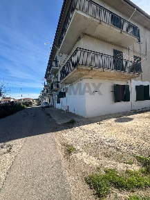 Foto Appartamento in Via Fiume Crati, Corigliano-Rossano Salicetti di 90 m²