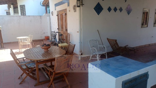 Foto Casa indipendente a Lipari di 100 m² con 7 locali in vendita