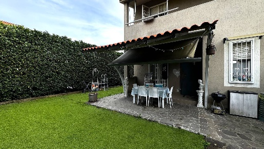 Foto Villa a schiera in Via Martin Luther King, Burago di Molgora di 116 m²