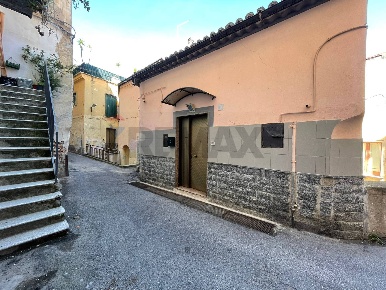 Foto Casa indipendente in corso garibaldi, Corigliano-Rossano di 180 m²