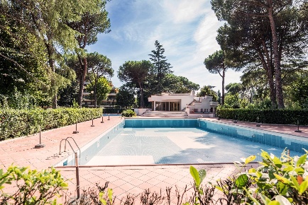 Foto Attico in Via Andrea Del Castagno, Roma Tintoretto di 130 m²