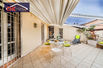 Foto Appartamento in via san Nicolo', Verona Centro Storico di 195 m²