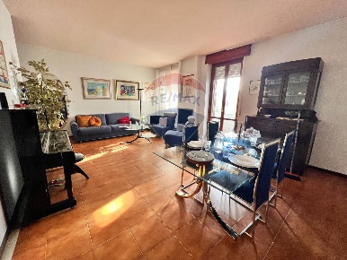 Foto Case semi ndipendenti a Matera Centro di 225 m² con 7 locali