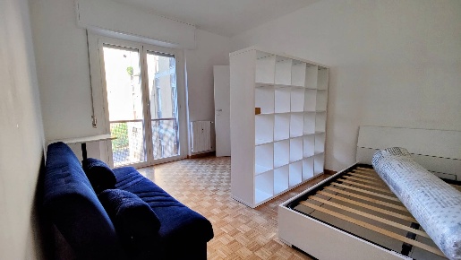 Foto Appartamento in via maffei, Milano Montenero di 40 m² con 2 locali