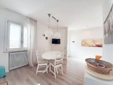 Foto Appartamento a Cecina Marina di Cecina di 68 m² con 3 locali