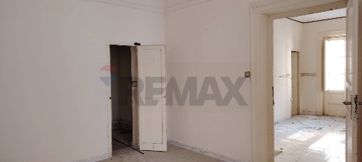 Foto Appartamento in Via Ruggero Loria, Palermo Montepellegrino di 73 m²