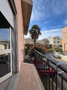 Foto Appartamento in matteotti, Oristano Centro di 70 m² con 3 locali