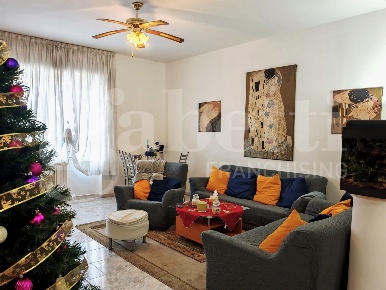 Foto Appartamento in Via Degli Alcantarini 1, Venafro Centro di 114 m²