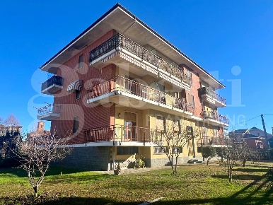 Foto Appartamento in Cervere, Sommariva del Bosco di 80 m² con 3 locali