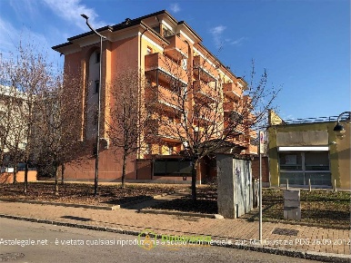 Foto Appartamento in Via Cavour 44, San Giuliano Milanese Centro di 63 m²