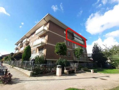 Foto Appartamento in Via Principe Amedeo, Santena di 136 m² con 6 locali