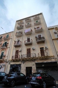 Foto Appartamento a Taranto Borgo di 80 m² con 5 locali in vendita