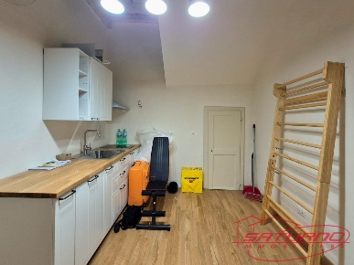 Foto Locale commerciale a Lucca Piazza Anfiteatro - Torre Guinigi di 40 m²