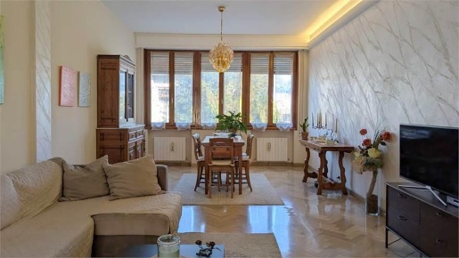 Foto Casa indipendente a Prato Galcianese - Il Pino di 250 m² con 10 locali