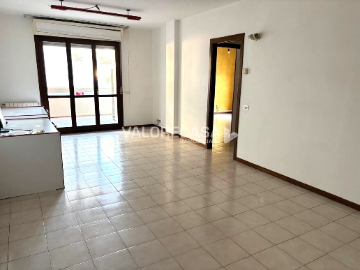 appartamento in vendita a Carrara in zona Avenza