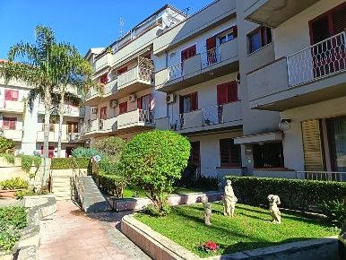 Foto Appartamento in Via Leucatia 72, Catania Barriera - Leucatia