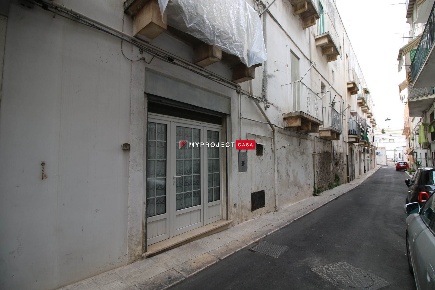 Foto Garage in Via Raimondo da Martina 9, Martina Franca di 45 m²