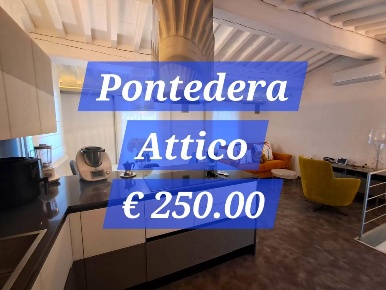 Foto Appartamento a Pontedera Oltrera di 110 m² con 4 locali in vendita