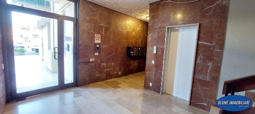 Foto Ufficio a Viareggio Marco Polo - Don Bosco di 10 m² con 1 locali