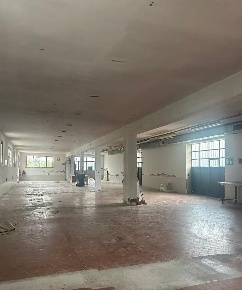 Foto Capannone industriale a Santa Maria a Monte Centro di 500 m²