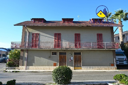 Foto Casa indipendente a Castel di Lama Piattoni Villa Sant'Antonio