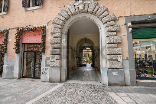 appartamento in vendita a Roma in zona Esquilino