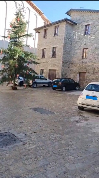 appartamento in vendita a Valfabbrica in zona Casacastalda