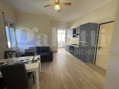 Foto Appartamento in Via Stefano Infessura 15, Roma Appio Latino di 63 m²