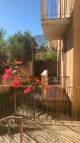 Foto Appartamento in mazzini, Castelbuono di 110 m² con 4 locali in vendita