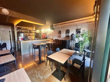 Foto Locale commerciale in Via Neghelli 52, Latina Centro Storico di 52 m²