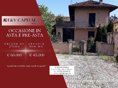 Foto Appartamento in Via Madonnina, Cumiana Centro di 54 m² con 2 locali