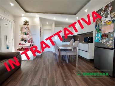 Foto Villa unifamiliare a Valenzano di 290 m² con 3 locali in vendita