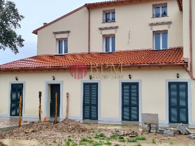 Foto Appartamento in Via di Tramontana 22, Livorno di 118 m² con 6 locali