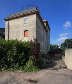 Foto Appartamento in Via Asiago, Trevignano Centro di 80 m² con 6 locali