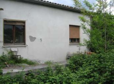 Foto Case indipendenti in Via Linaro, Cesena Luzzena di 76 m² con 4 locali