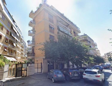 Foto Appartamento in Via Tommaso da Celano 18, Roma Appio Latino di 55 m²